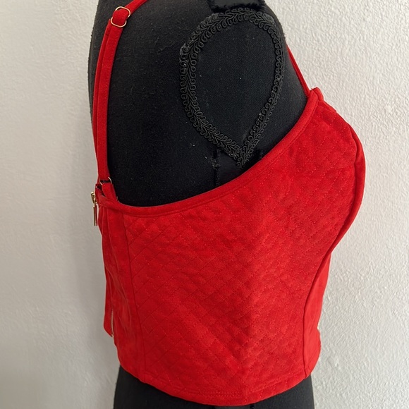 BeBe Josephine Quilted Chain Lace Up Corset Top Goji Berry Faux Suede Size L NWT - Picture 8 of 12